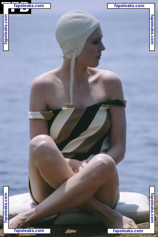 Julie Andrews голая фото #0030 с Онлифанс