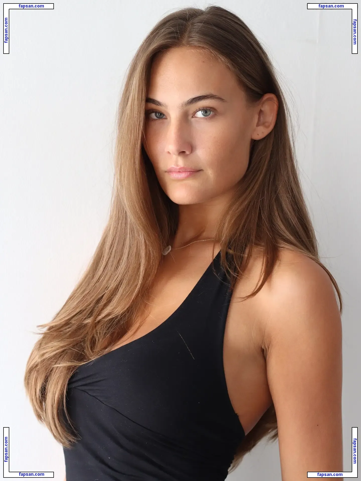 Julie Boye nude photo #0019 from OnlyFans