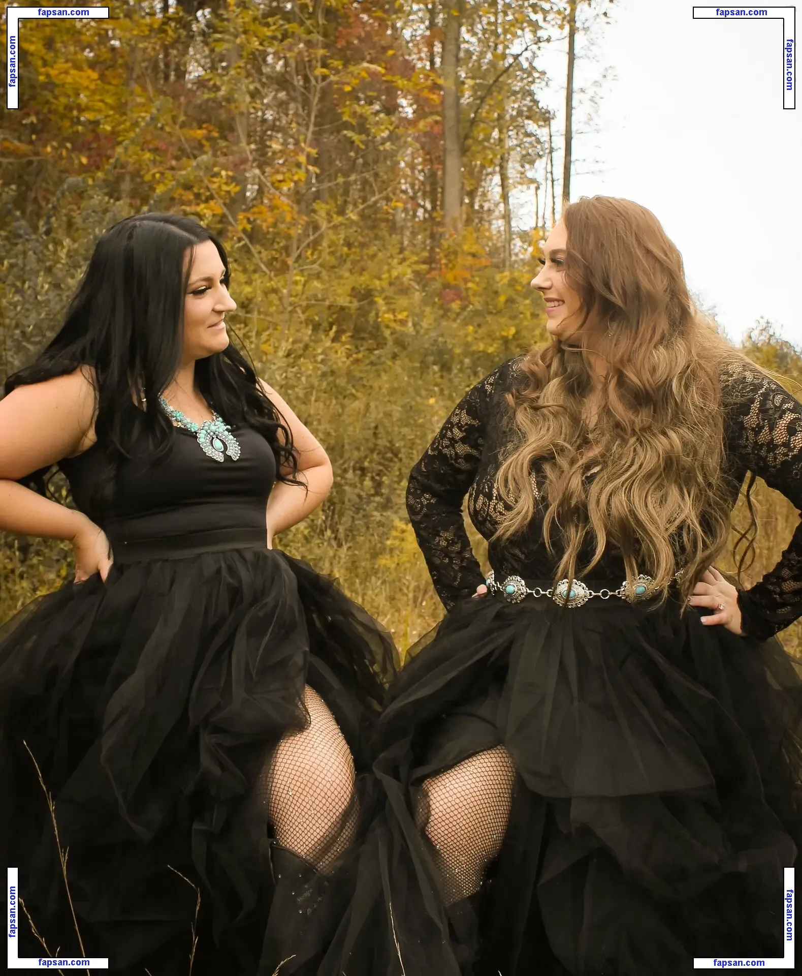 Julie1030 / Mariebaby1622 nude photo #0001 from OnlyFans