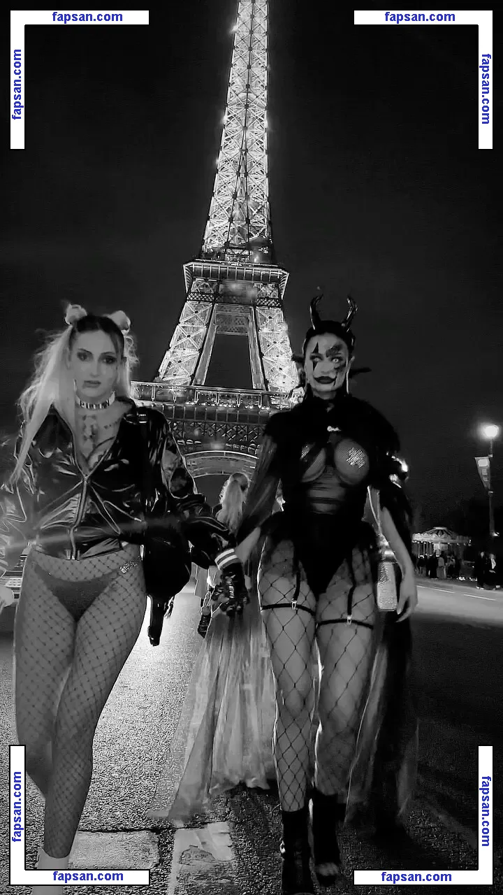 juliebacha голая фото #0004 с Онлифанс