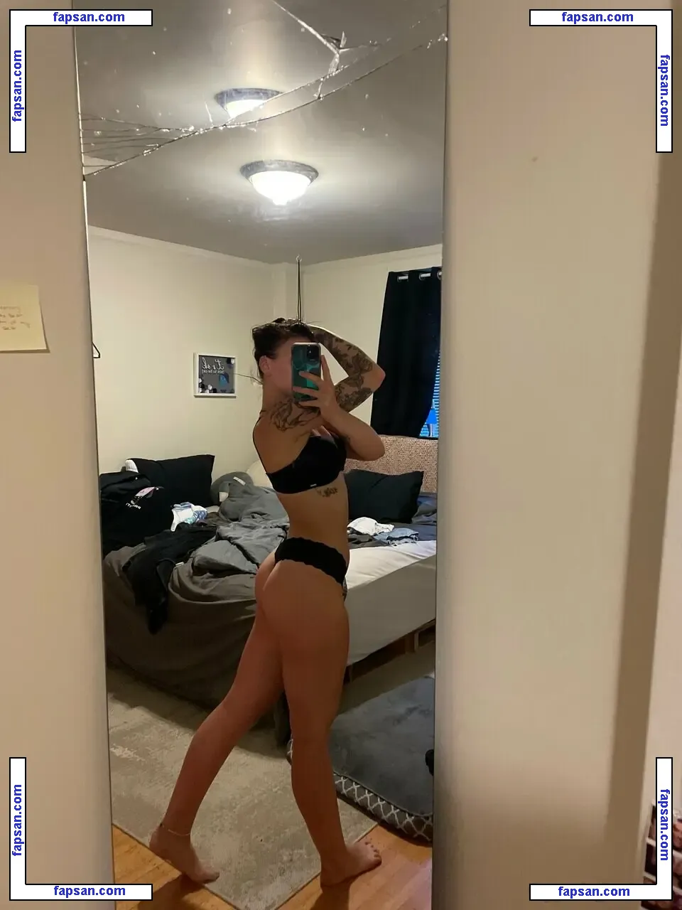 juliemackenzieexx nude photo #0002 from OnlyFans