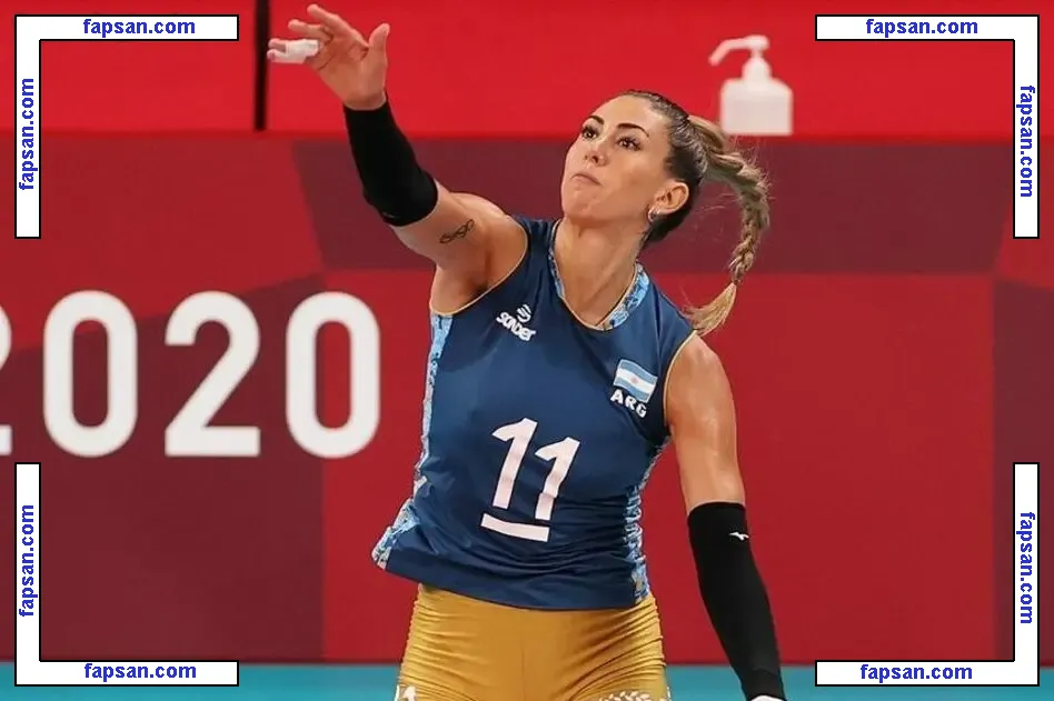 Julieta Lazcano голая фото #0015 с Онлифанс