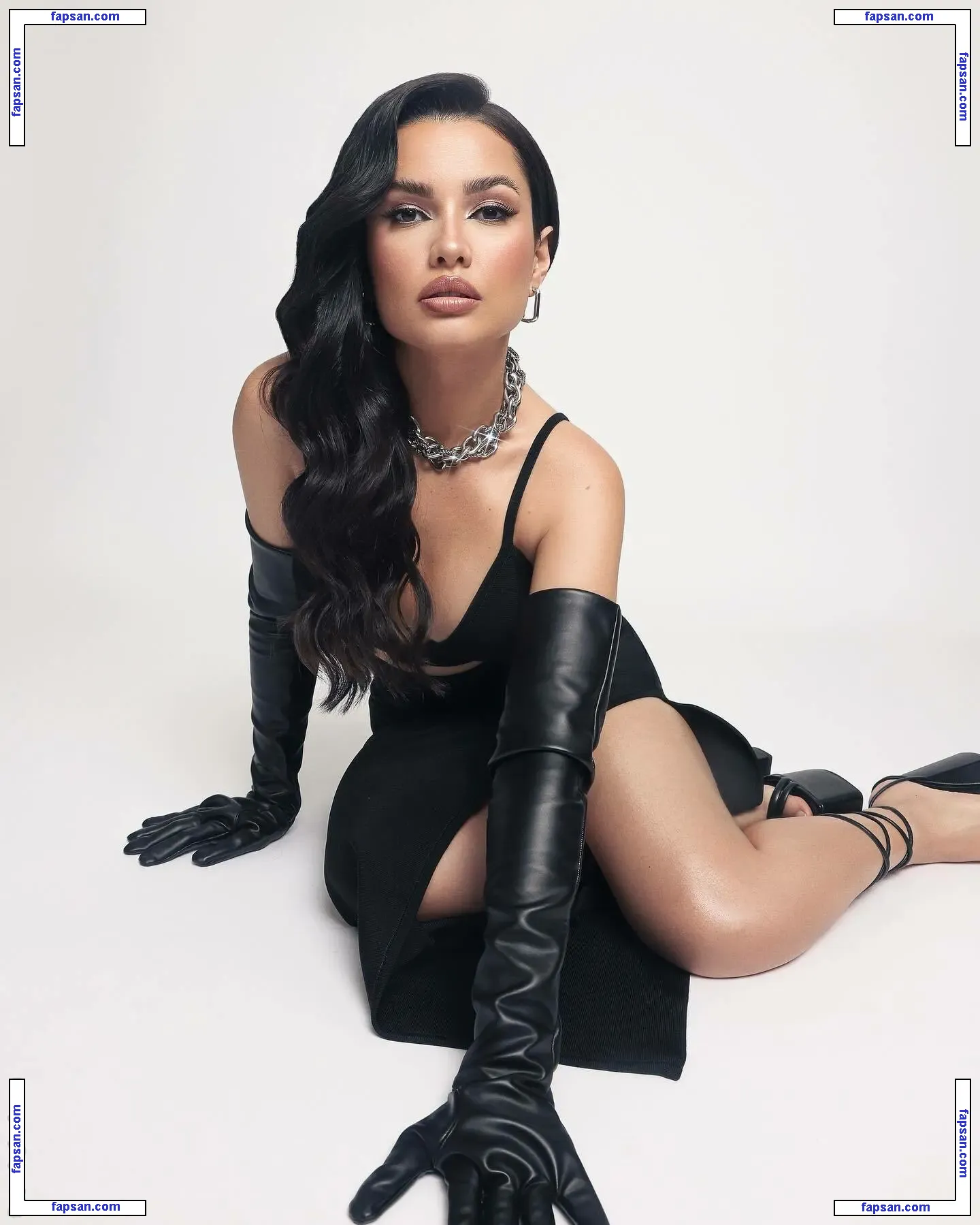 Juliette nude photo #0013 from OnlyFans