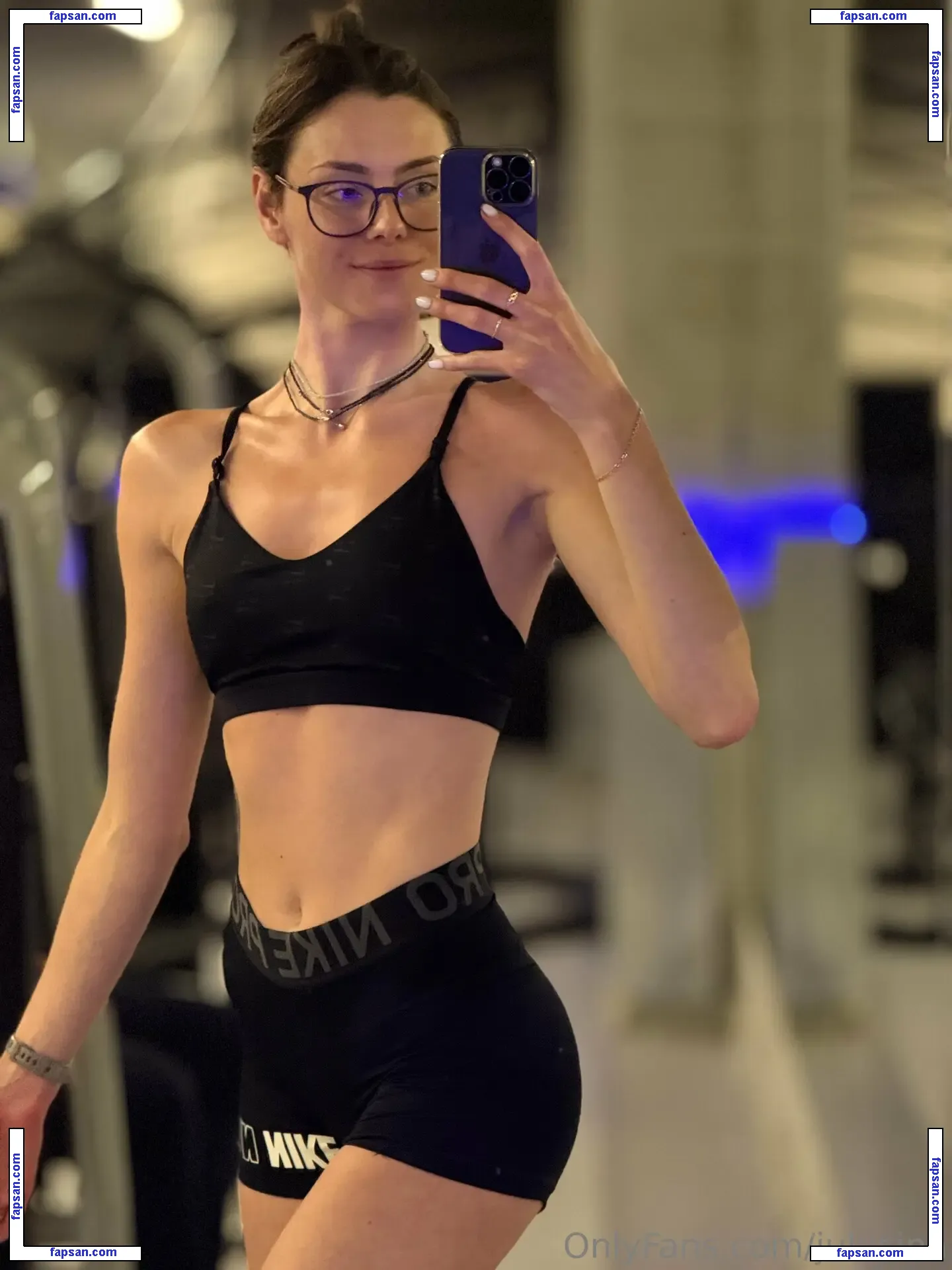Julusina nude photo #0004 from OnlyFans