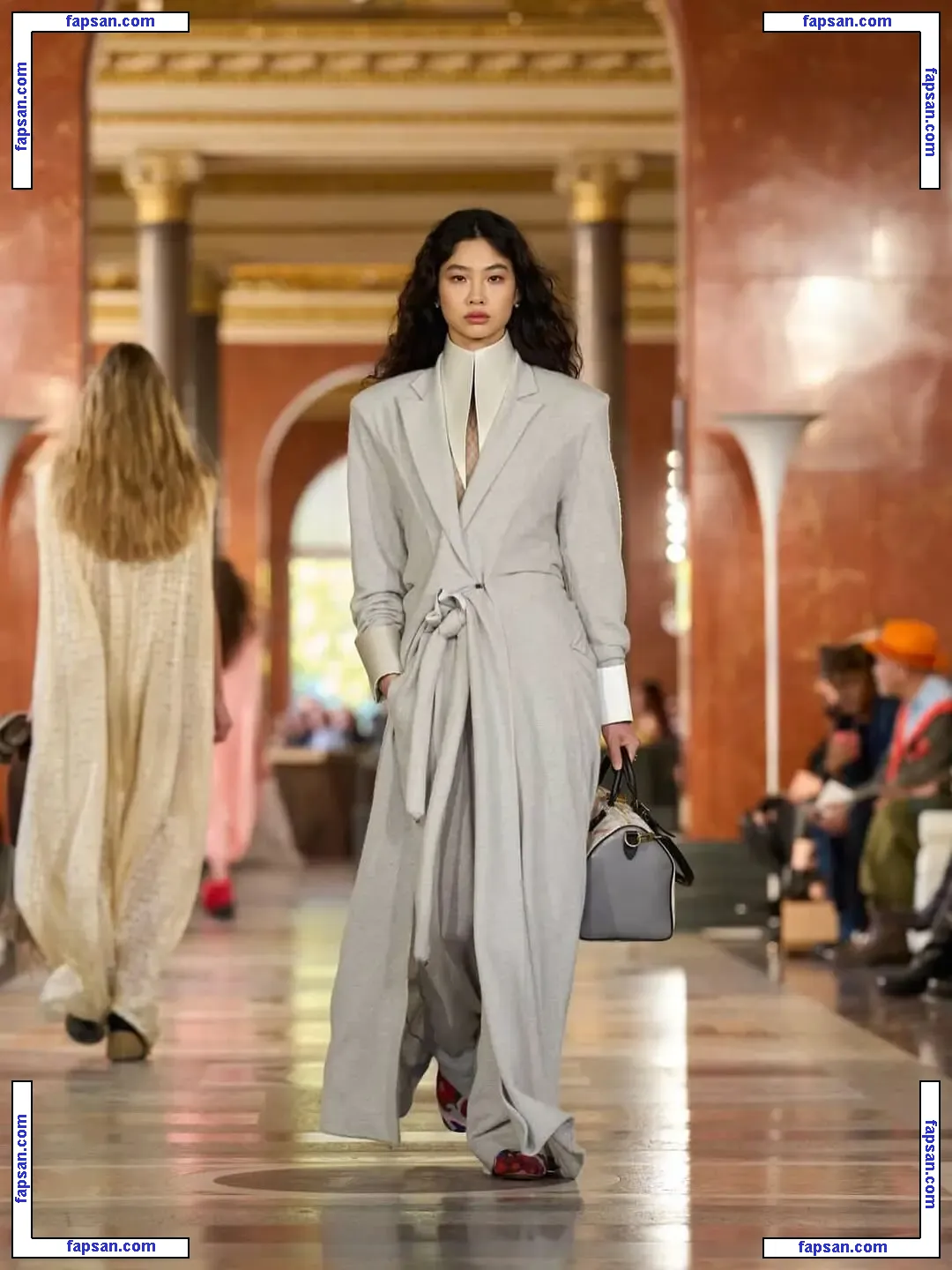 Jung Ho-yeon nude photo #0054 from OnlyFans