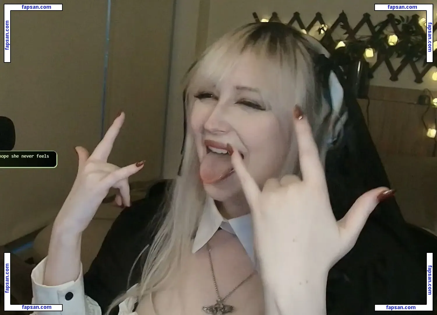 Juniper Actias nude photo #0040 from OnlyFans