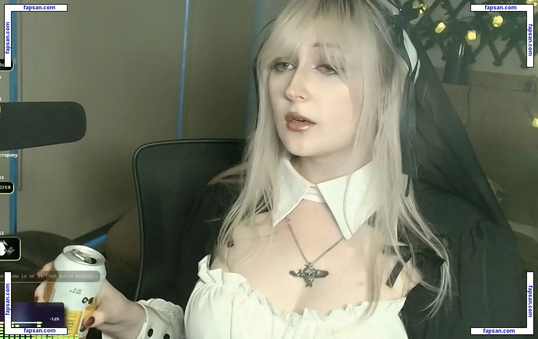 Juniper Actias nude photo #0041 from OnlyFans