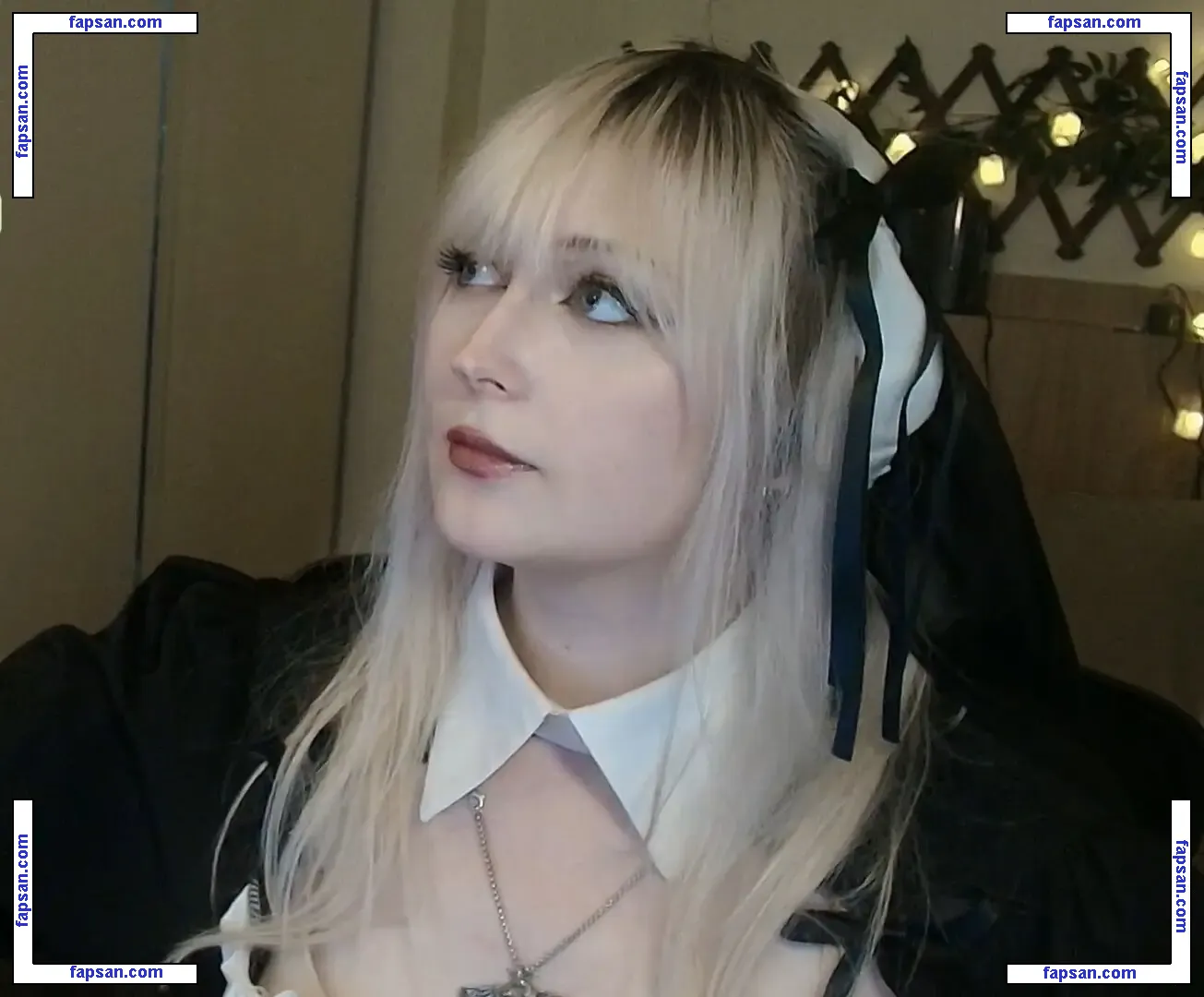 Juniper Actias nude photo #0050 from OnlyFans