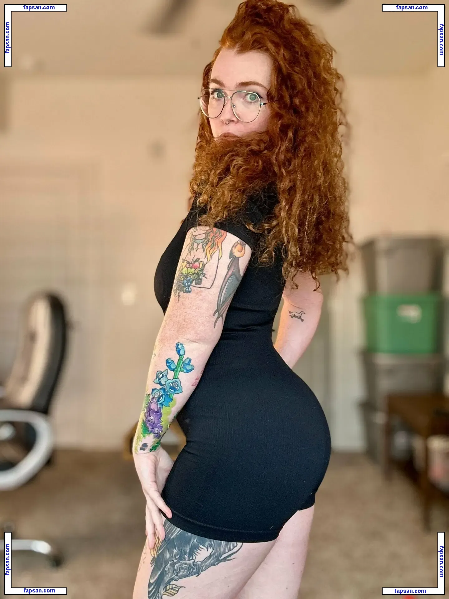 juniper.anne голая фото #0001 с Онлифанс