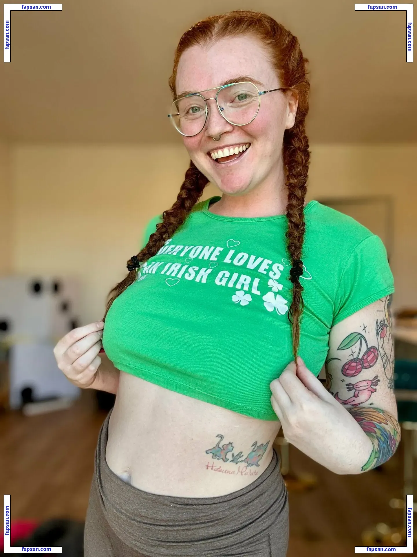 juniper.anne голая фото #0002 с Онлифанс