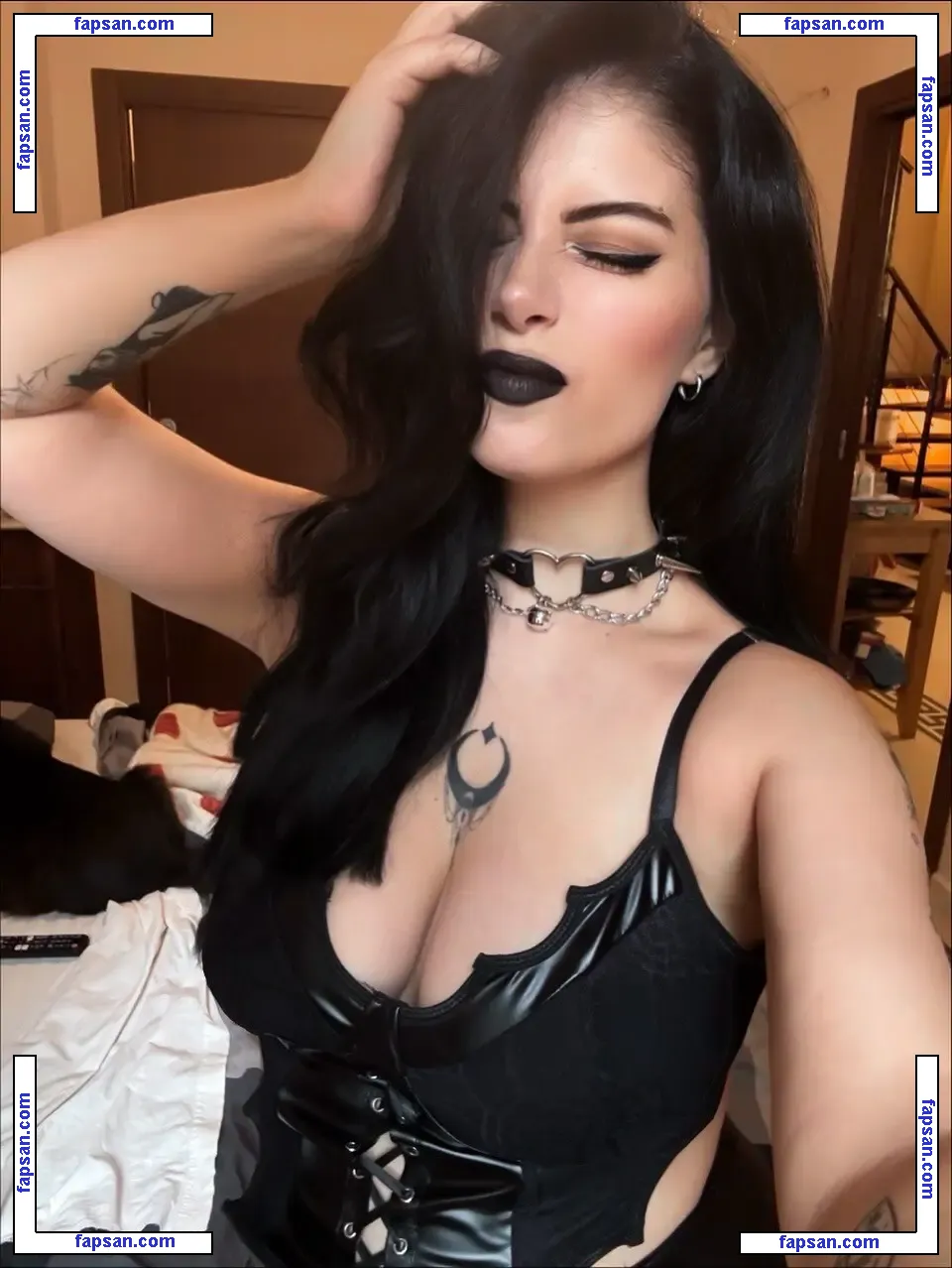 Junipertw голая фото #0019 с Онлифанс