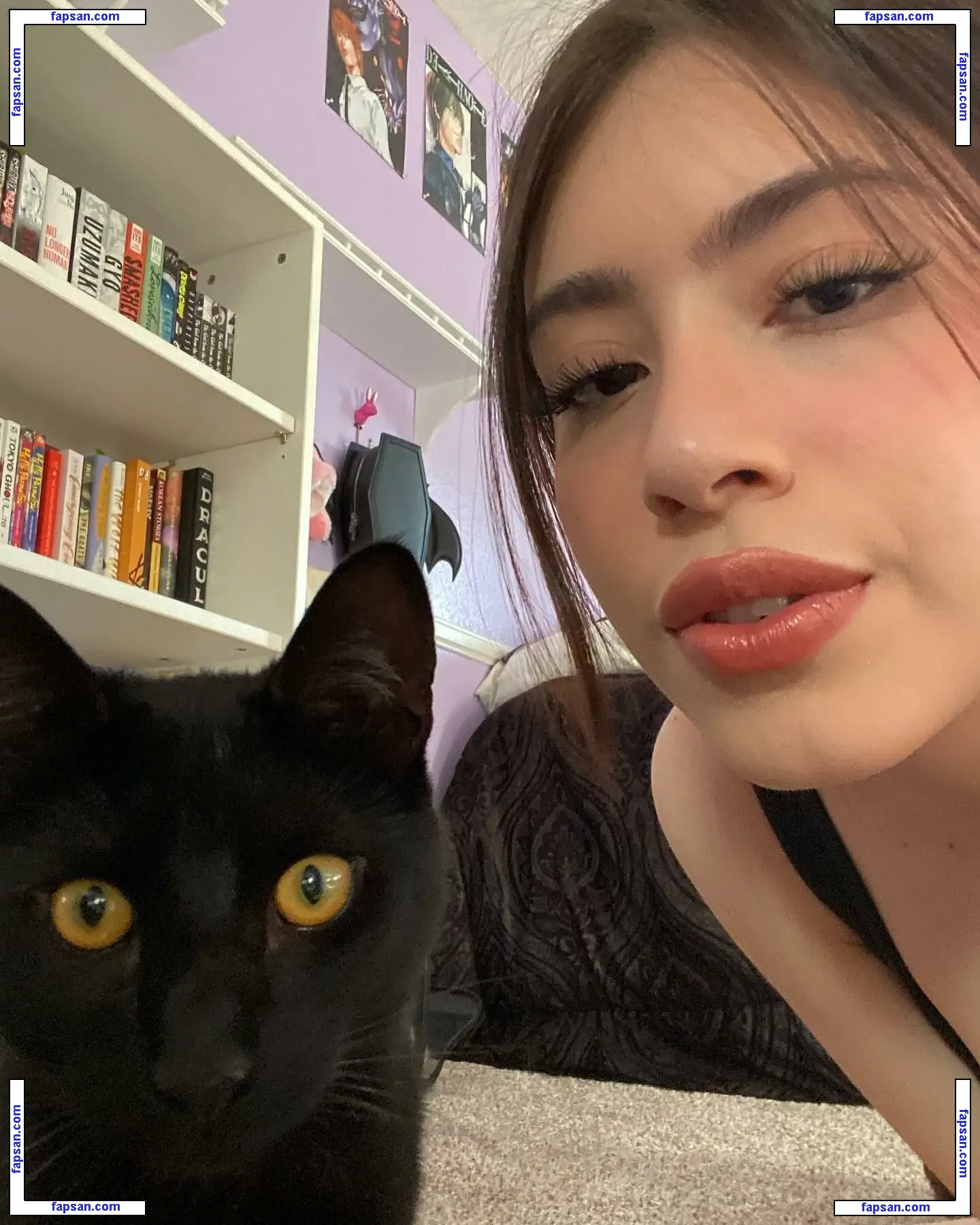 junoblu nude photo #0002 from OnlyFans