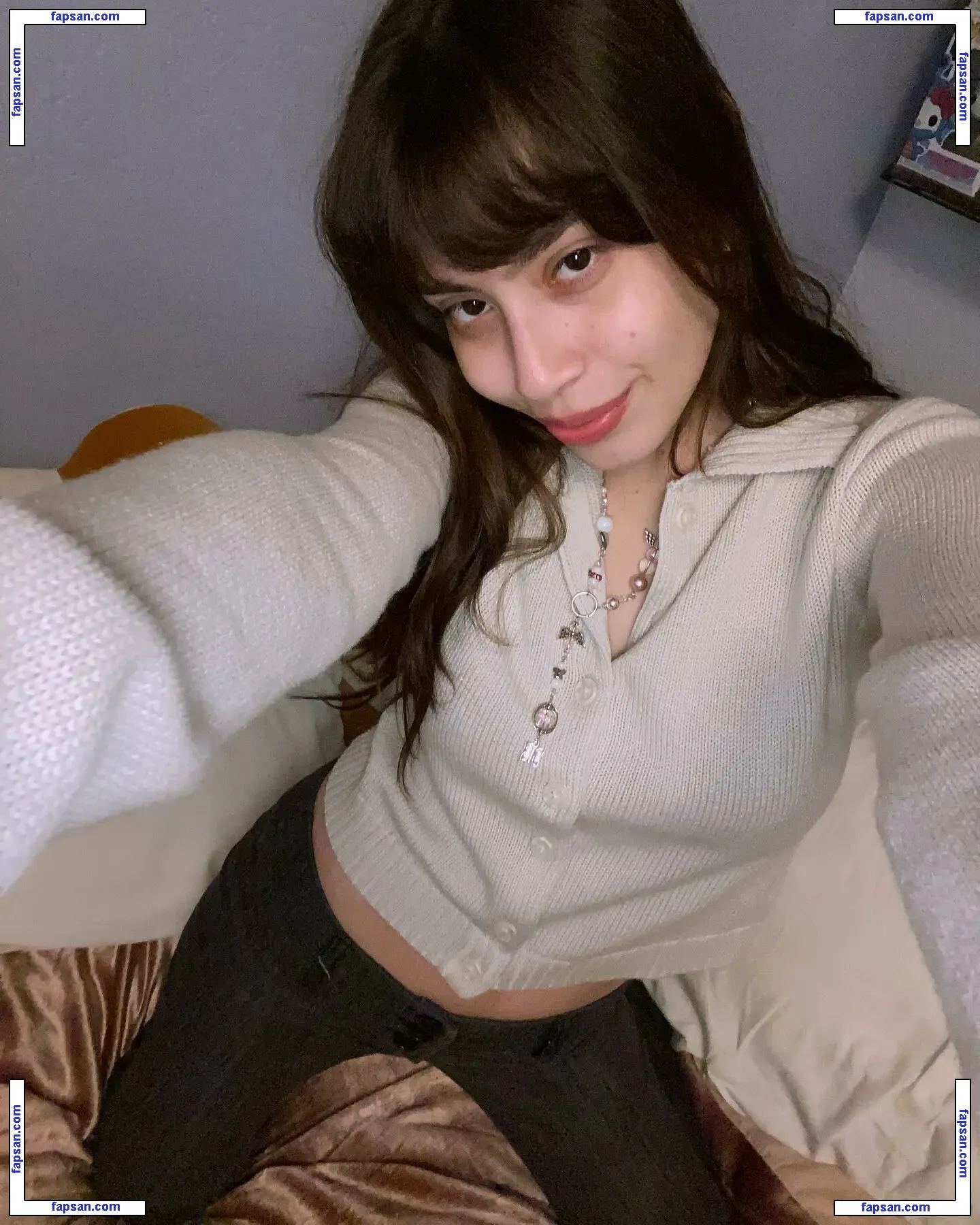 junoblu nude photo #0007 from OnlyFans