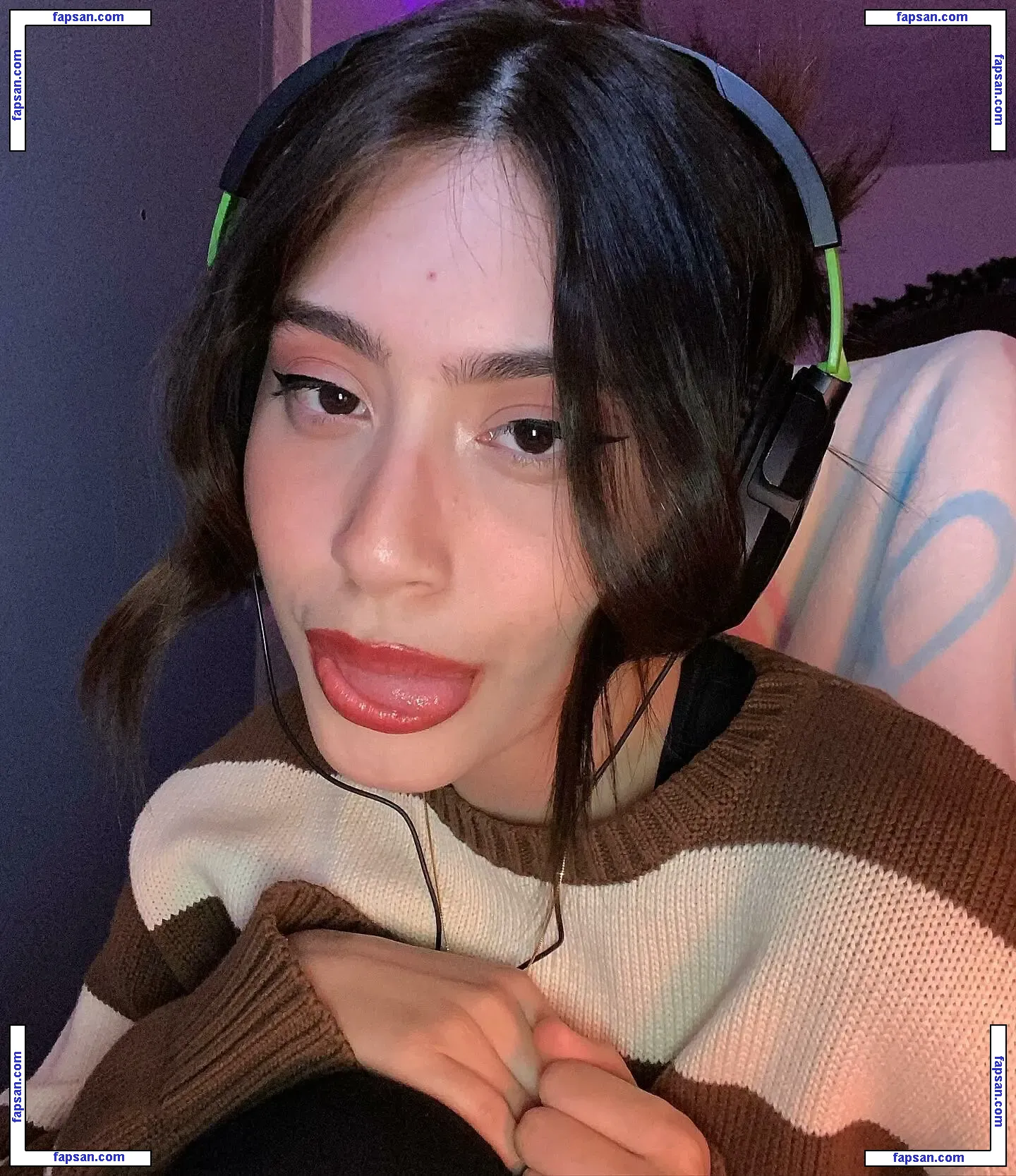 junoblu nude photo #0019 from OnlyFans