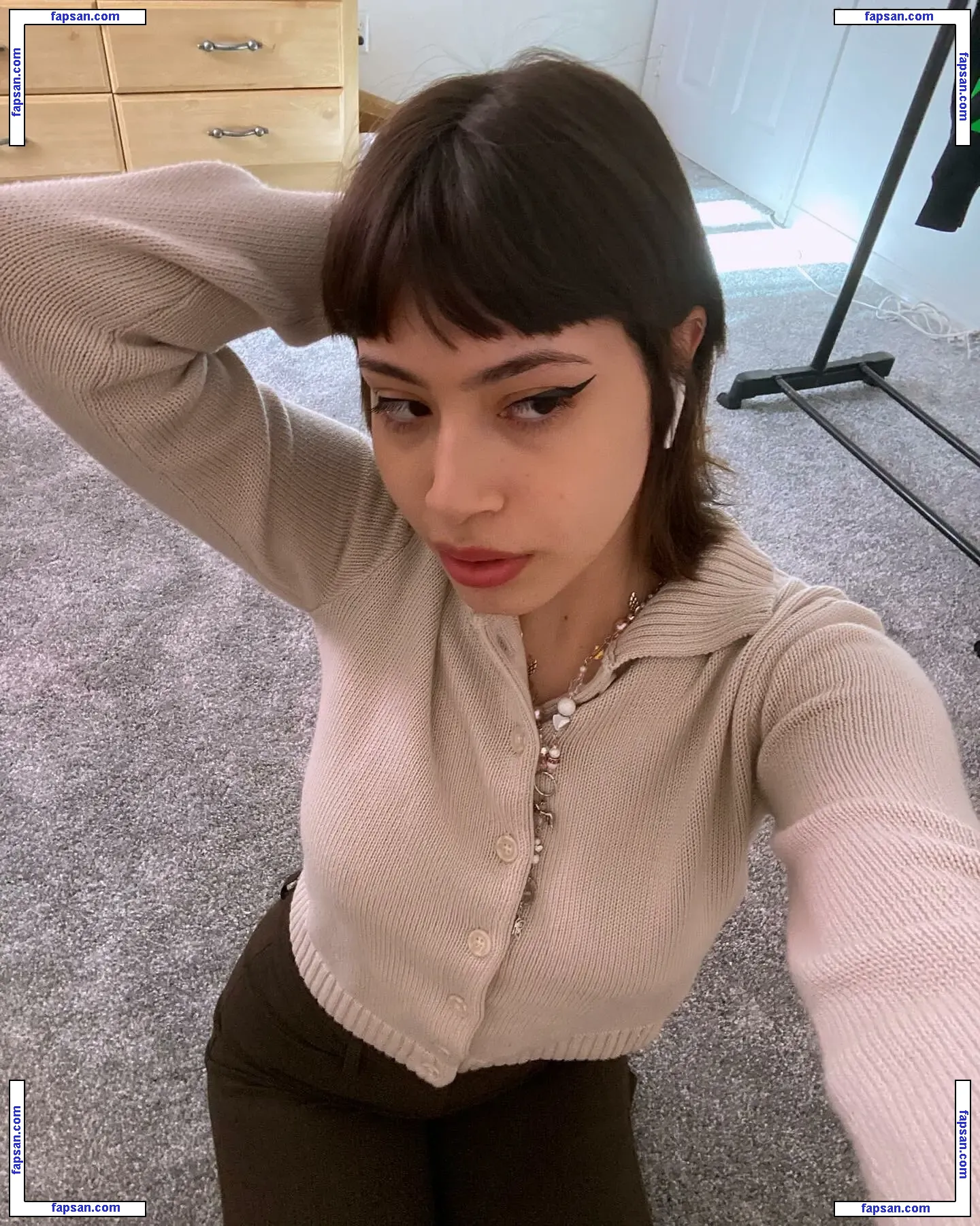 junoblu nude photo #0020 from OnlyFans