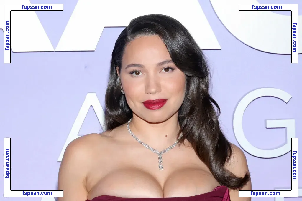 Jurnee Smollett-Bell nude photo #0122 from OnlyFans