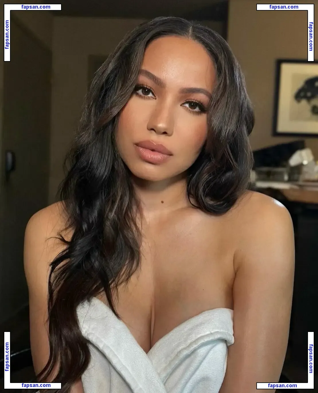 Jurnee Smollett nude photo #0103 from OnlyFans