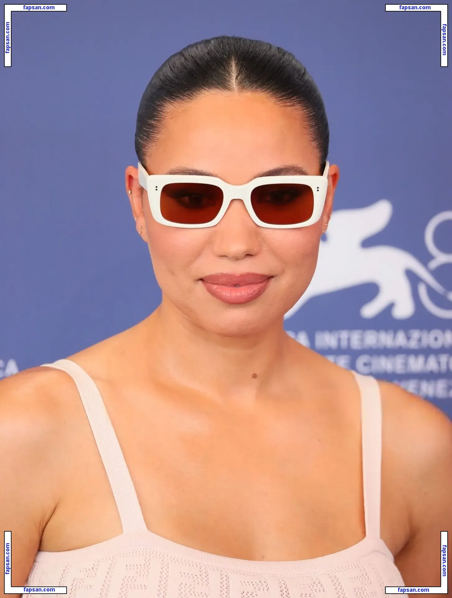 Jurnee Smollett nude photo #0124 from OnlyFans