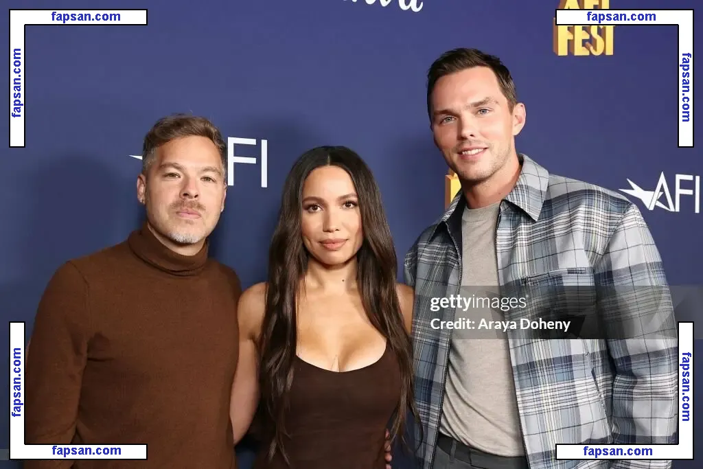 Jurnee Smollett nude photo #0165 from OnlyFans