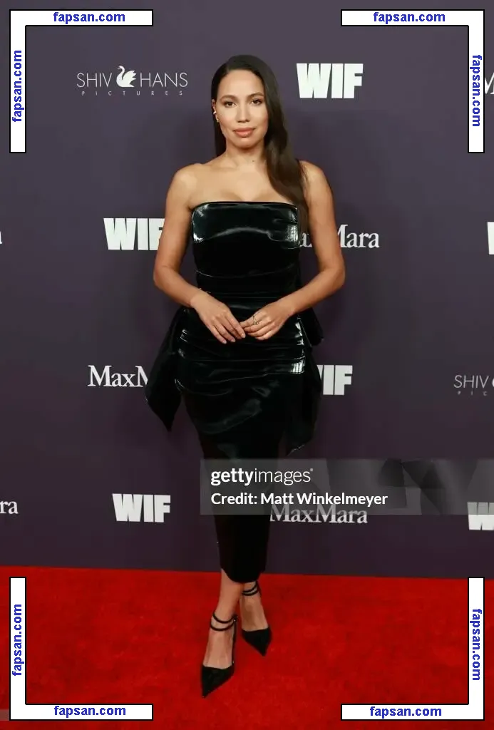 Jurnee Smollett nude photo #0185 from OnlyFans