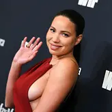 Jurnee Smollett голая #0252