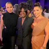 Jurnee Smollett голая #0280