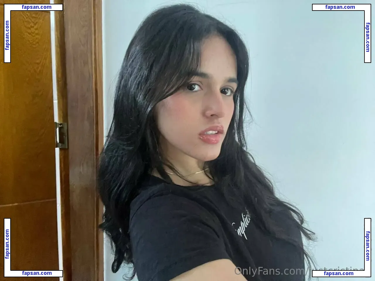 justcristinaa nude photo #0007 from OnlyFans
