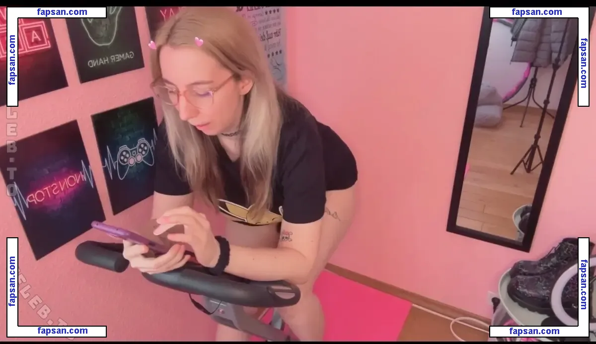 Justkerry nude photo #0004 from OnlyFans