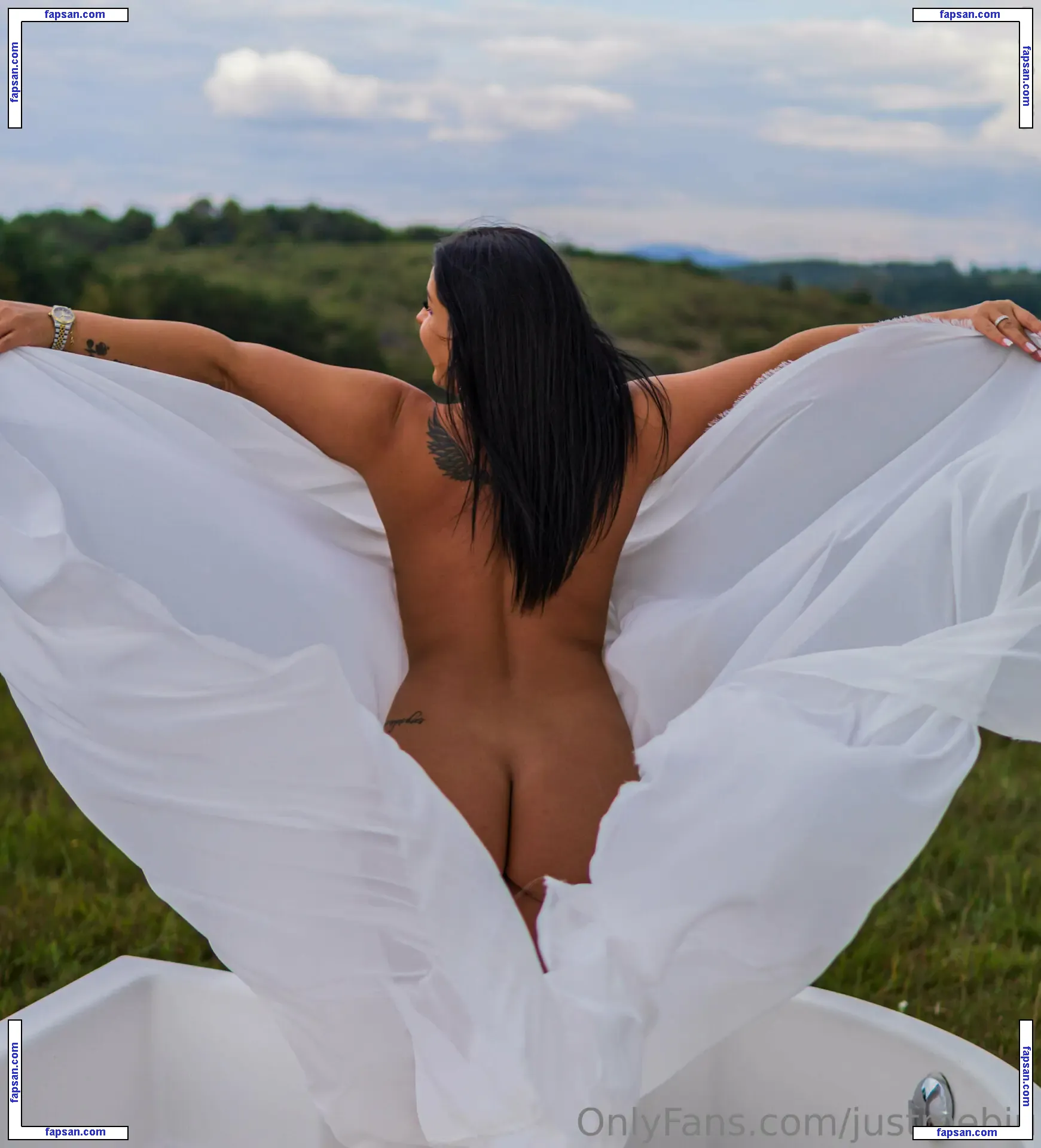 Justmebiu nude photo #0054 from OnlyFans