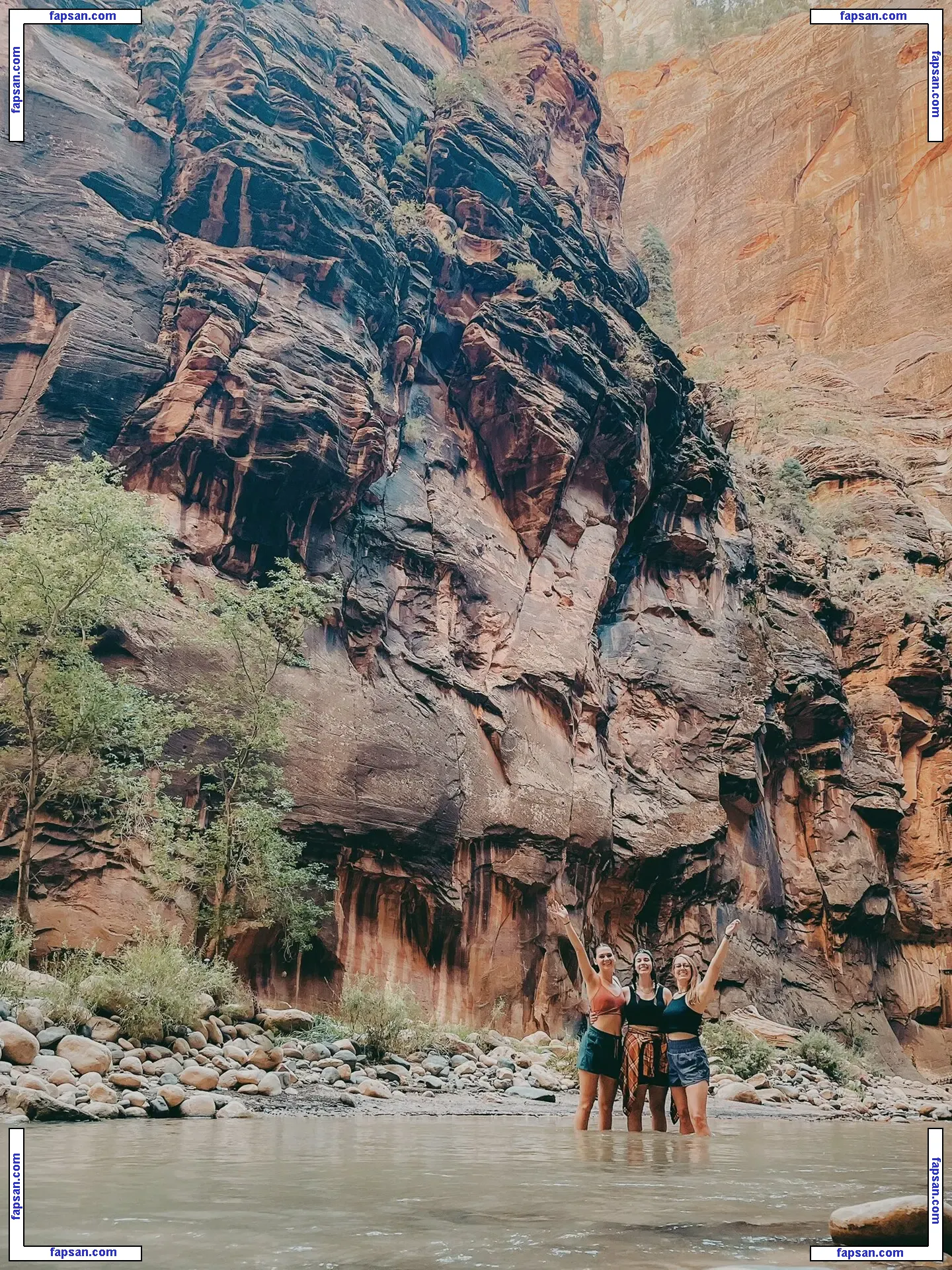 Justseum голая фото #0029 с Онлифанс