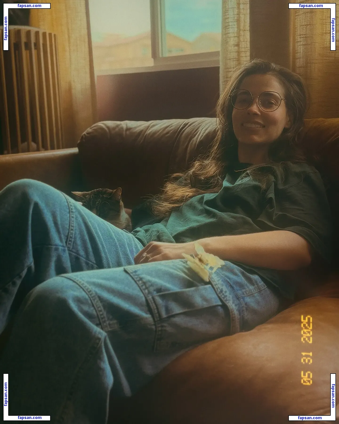 Justseum голая фото #0128 с Онлифанс