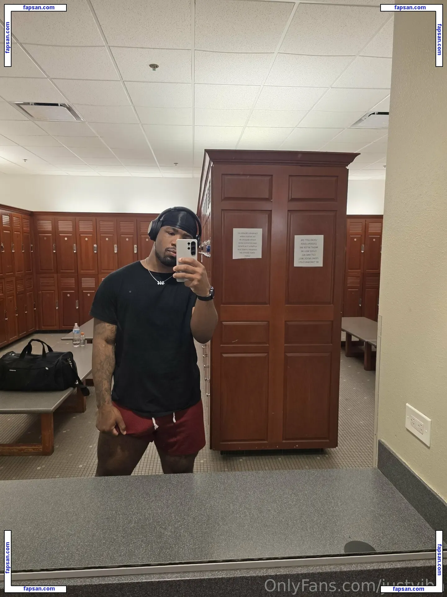 justvibn nude photo #0002 from OnlyFans