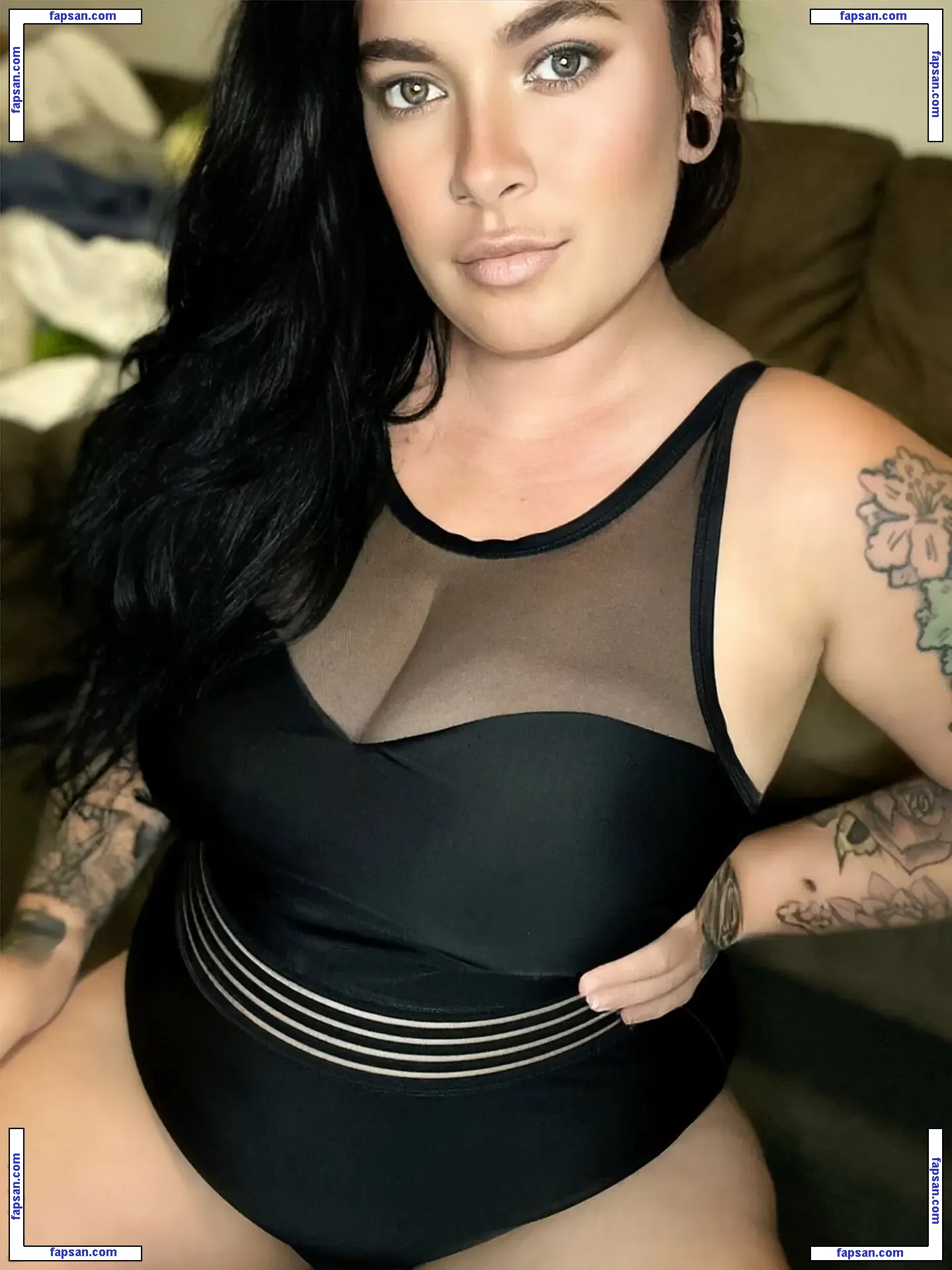 justyouraveragemum_x nude photo #0082 from OnlyFans