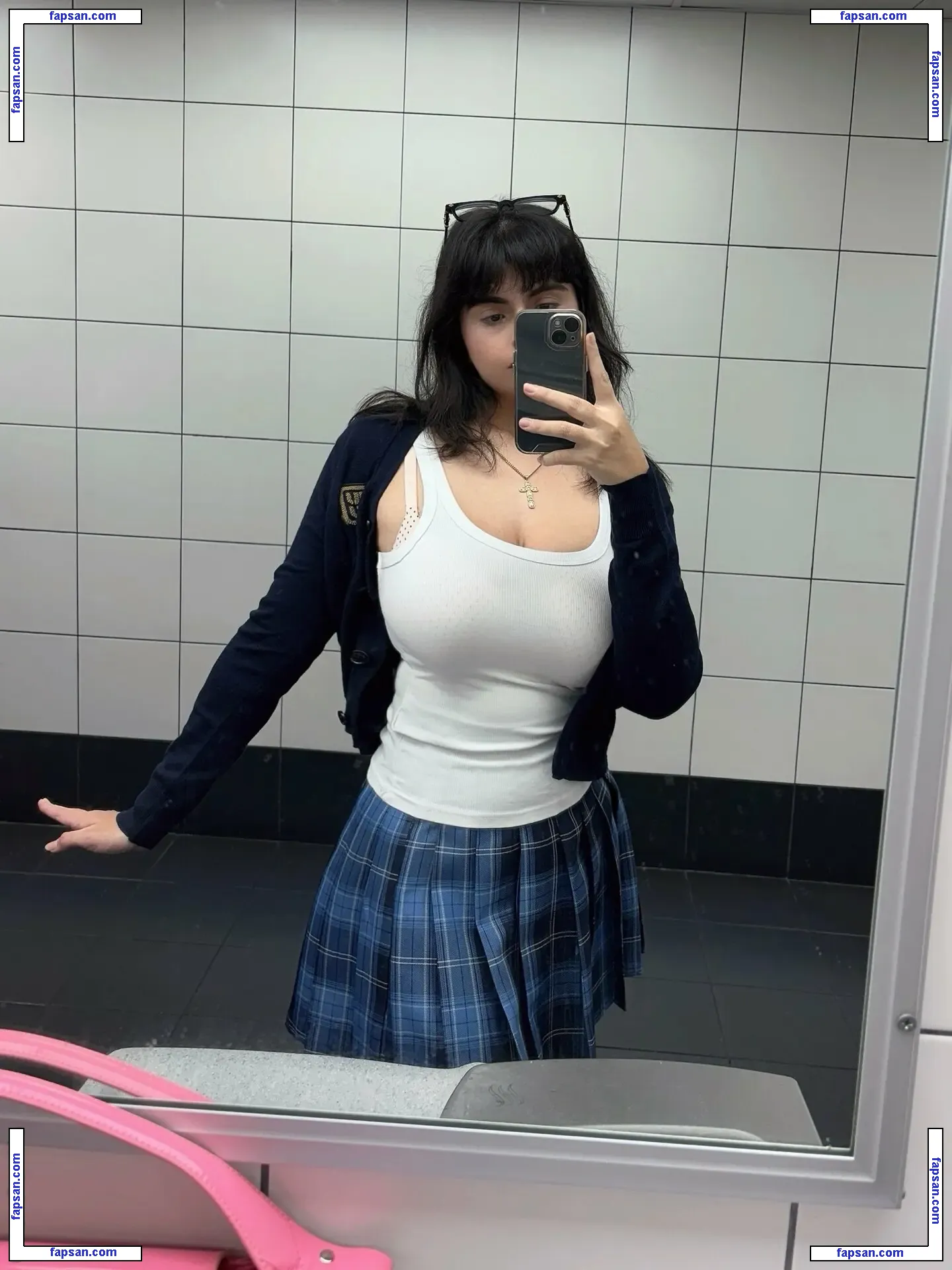 juztcamy голая фото #0006 с Онлифанс