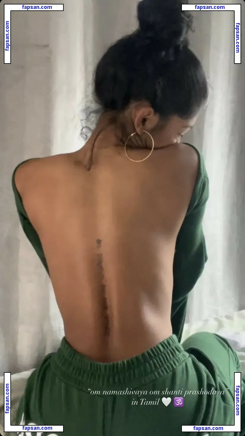 Kaaviya Sambasivam nude photo #0011 from OnlyFans