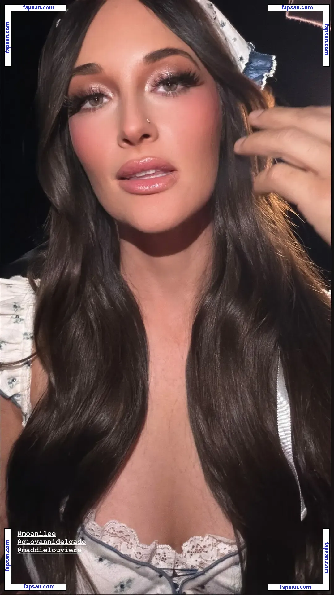 Kacey Musgraves голая фото #0129 с Онлифанс