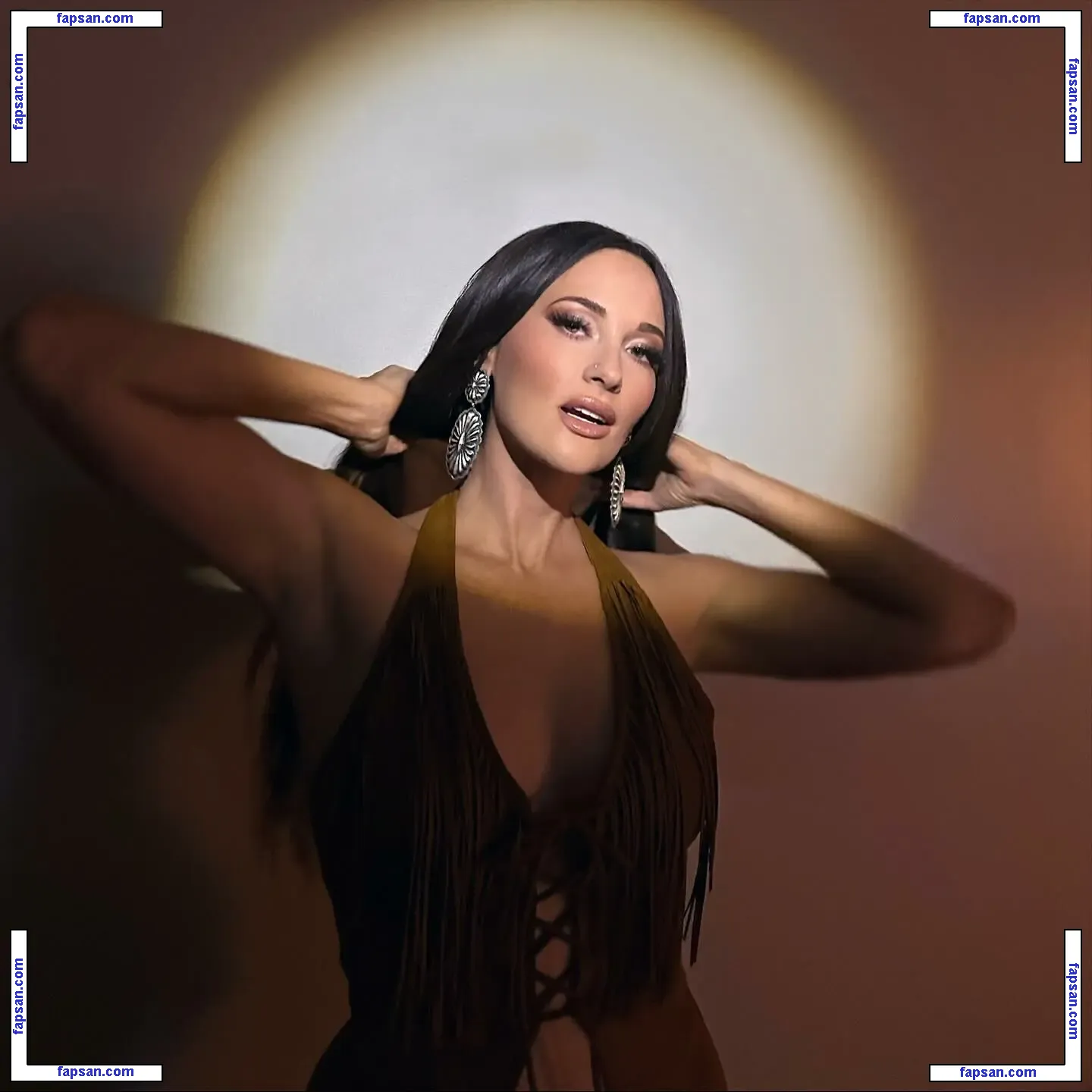 Kacey Musgraves голая фото #0130 с Онлифанс