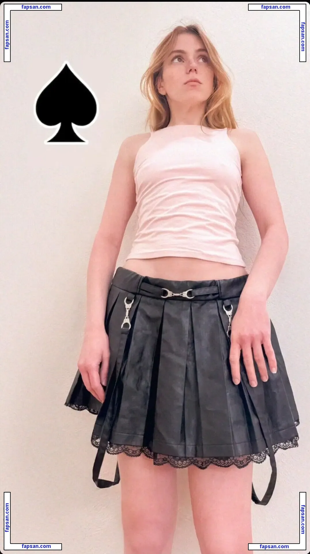 Kadivideo nude photo #0001 from OnlyFans