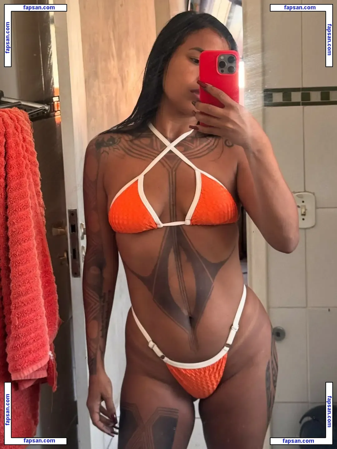 Kaê Guajajara nude photo #0010 from OnlyFans