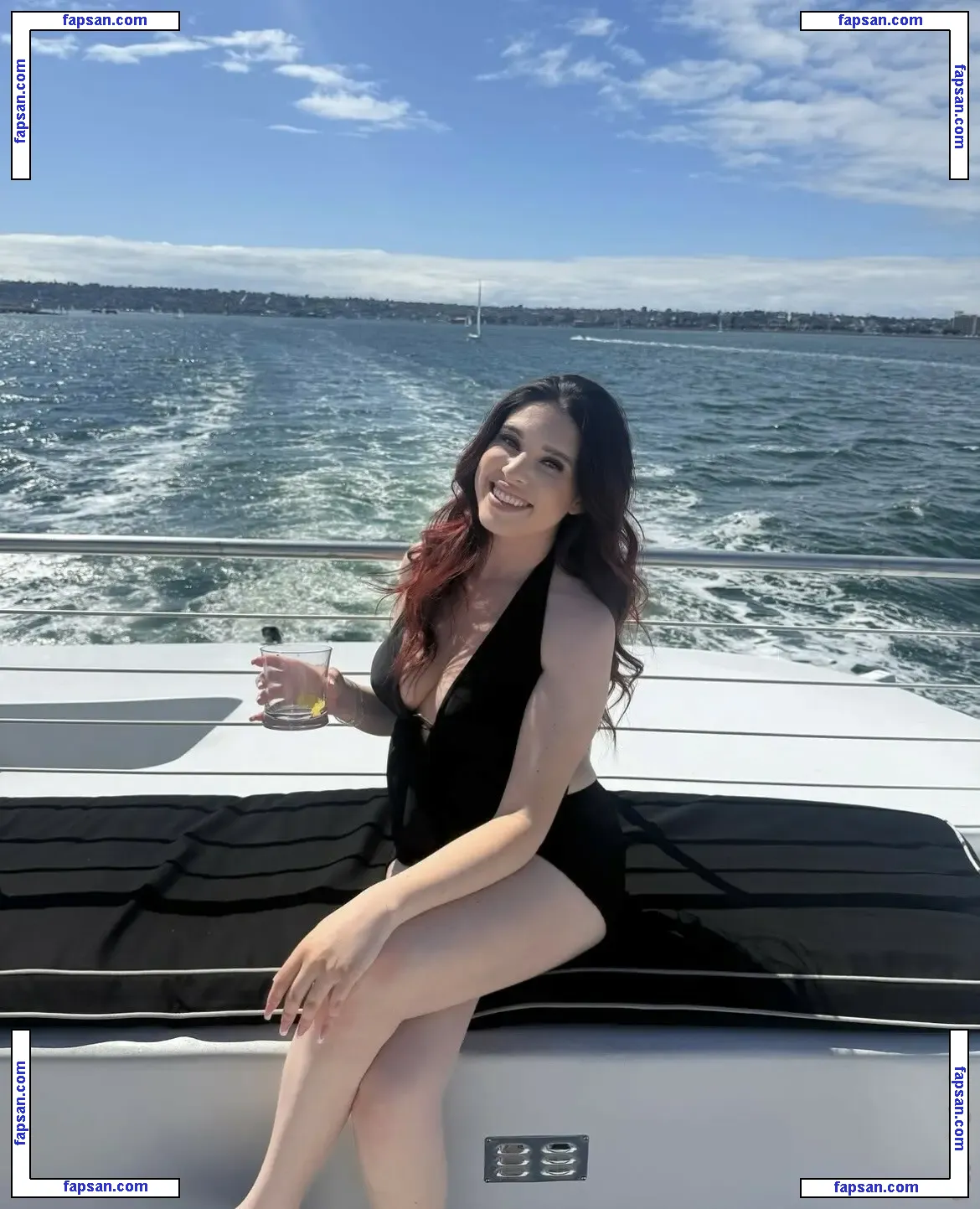 Kaelyn nude photo #0016 from OnlyFans