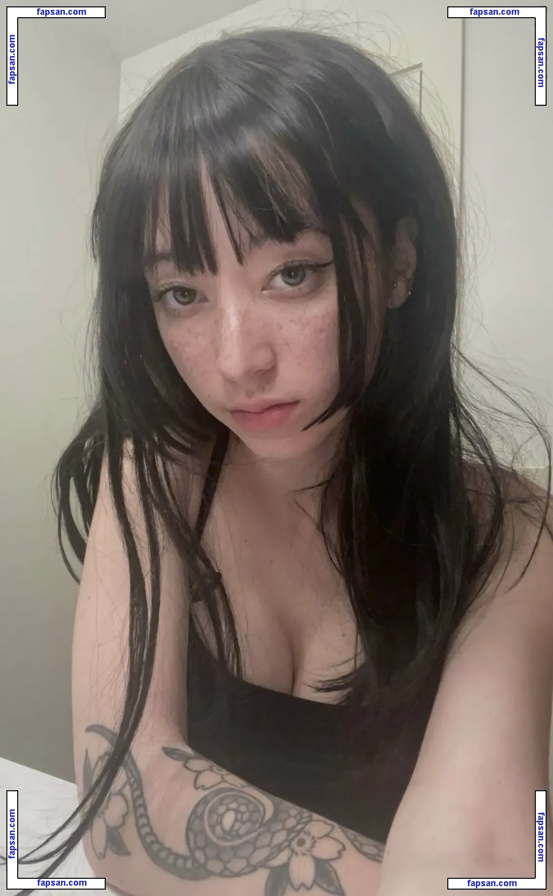 kaerisake nude photo #0004 from OnlyFans