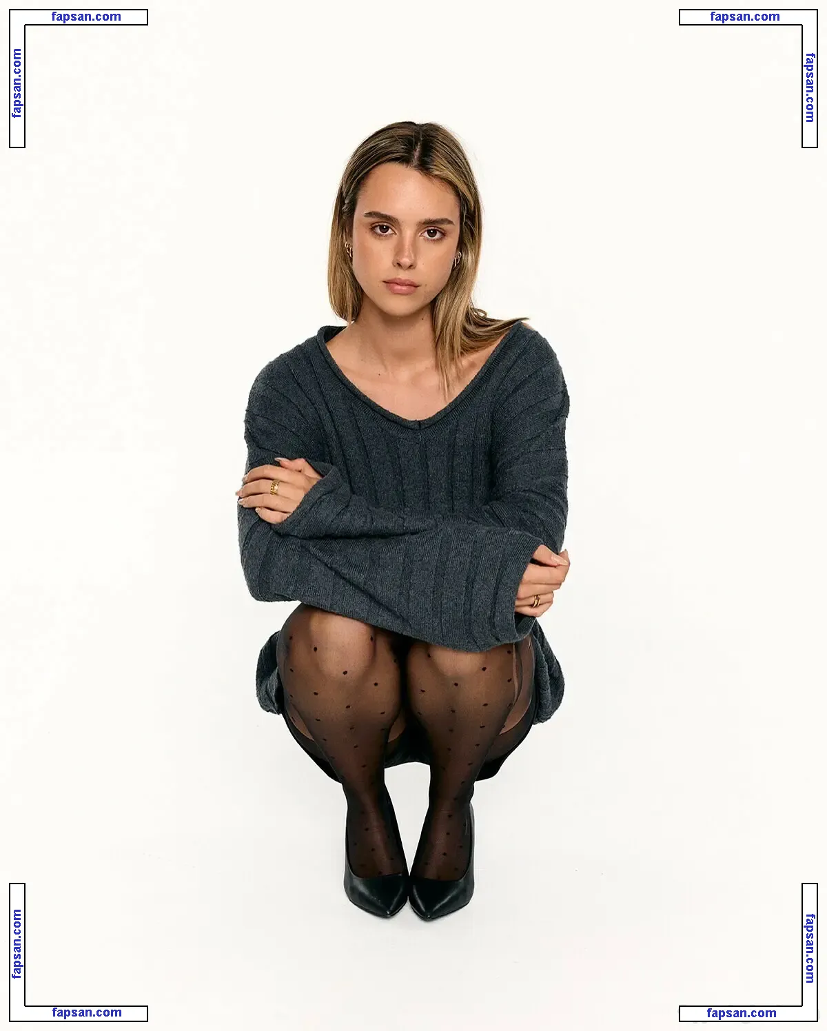 Kai Hoare голая фото #0040 с Онлифанс