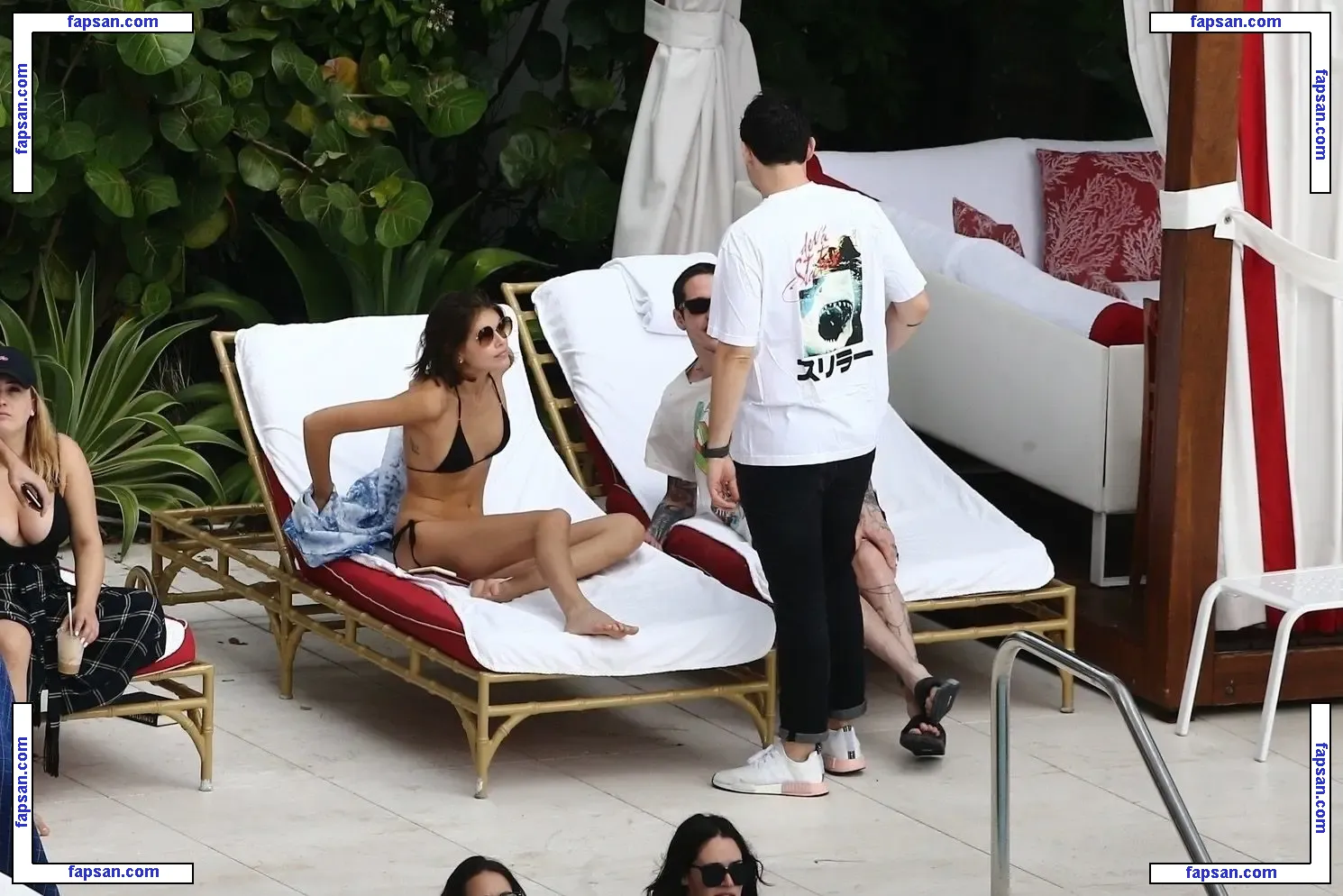 Kaia Gerber nude photo #0230 from OnlyFans