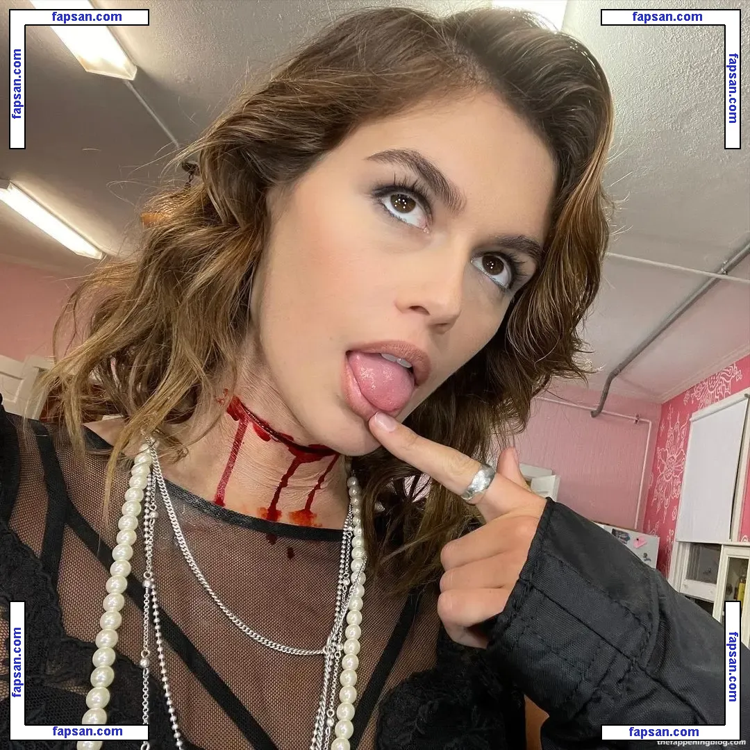 Kaia Gerber nude photo #1108 from OnlyFans