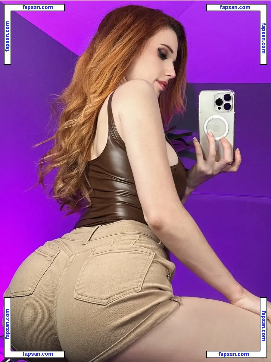 Kait Wild nude photo #0004 from OnlyFans