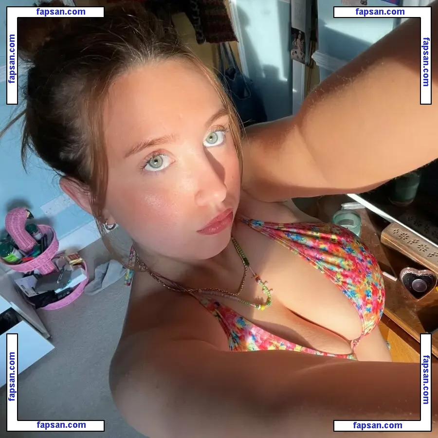 kaitlinflojam голая фото #0001 с Онлифанс