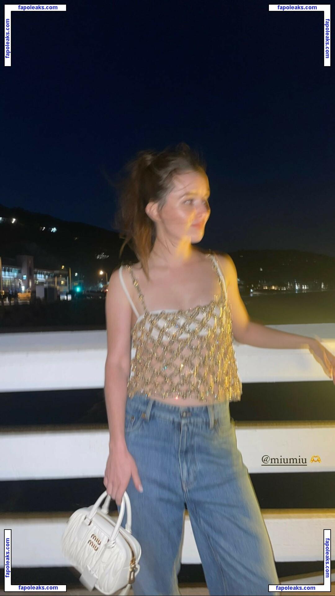 Kaitlyn Dever / kaitlyndever nude photo #0068 from OnlyFans