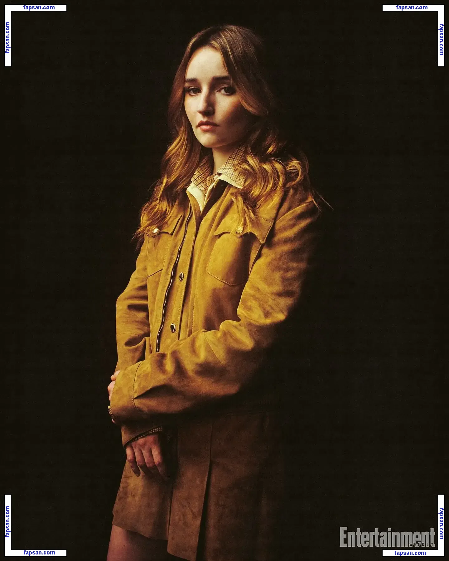 Kaitlyn Dever голая фото #0231 с Онлифанс