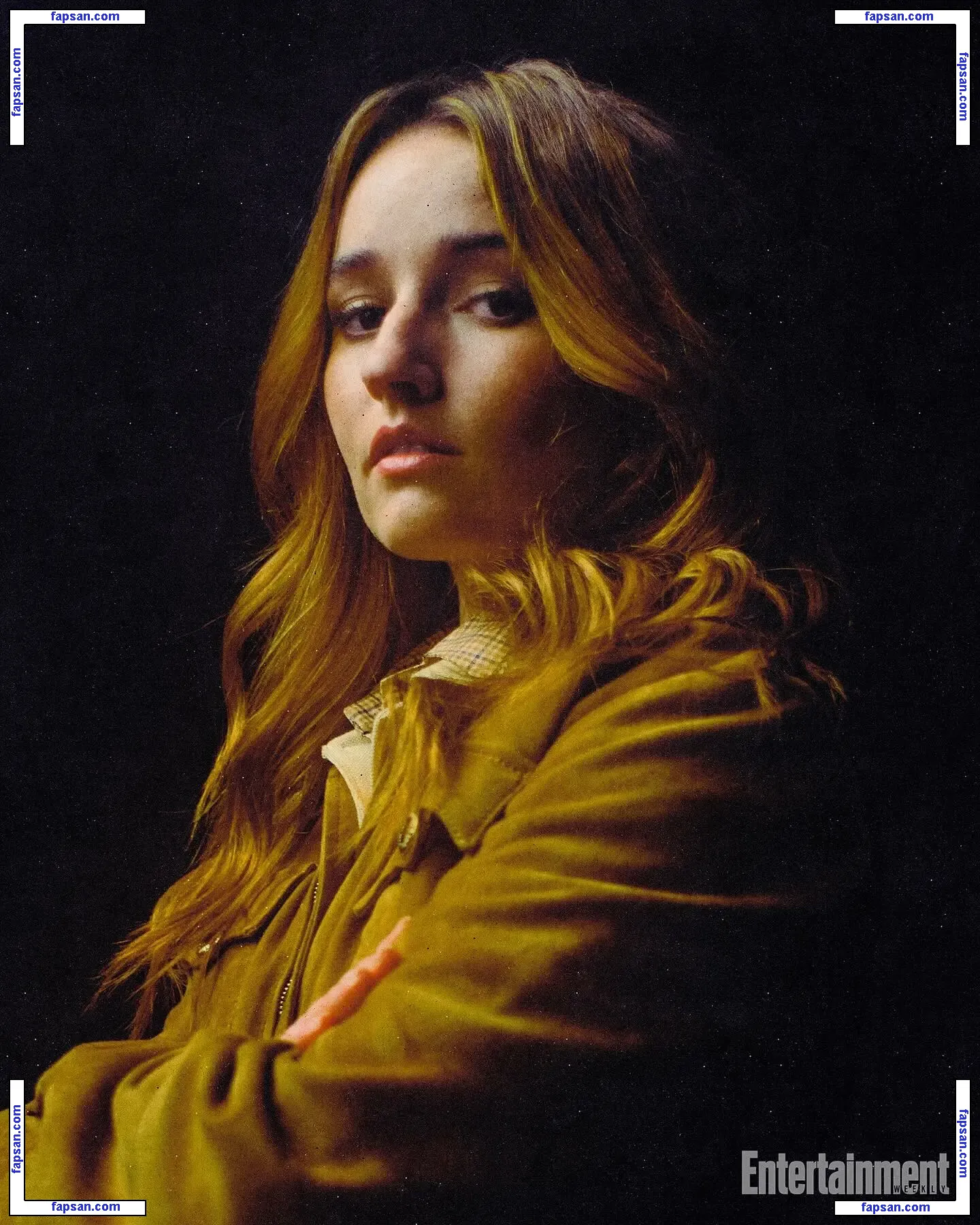 Kaitlyn Dever nude photo #0232 from OnlyFans