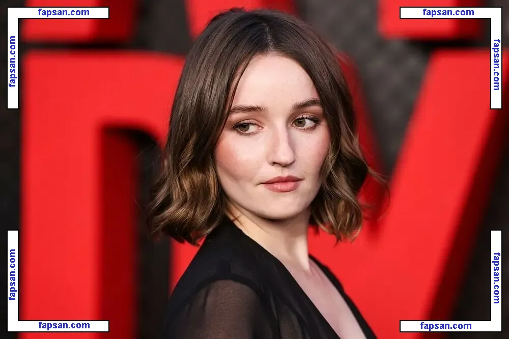 Kaitlyn Dever nude photo #0254 from OnlyFans